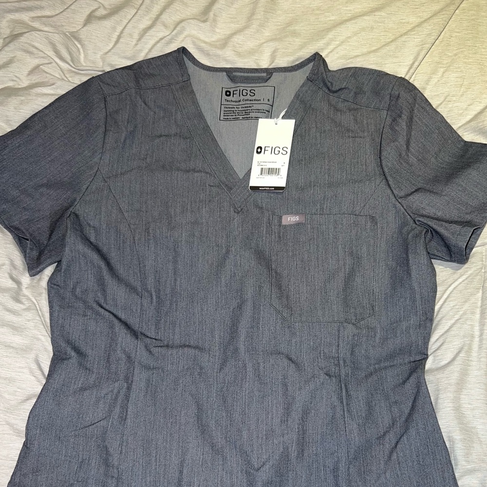 FIGS GRAPHITE CATARINA SLIM TOP SMALL